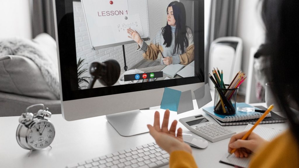 Why Virtual School is a Top Choice for Tech Lovers